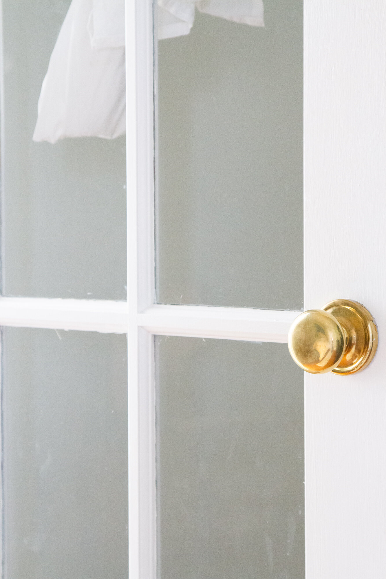 brass door knobs | reading my tea leaves