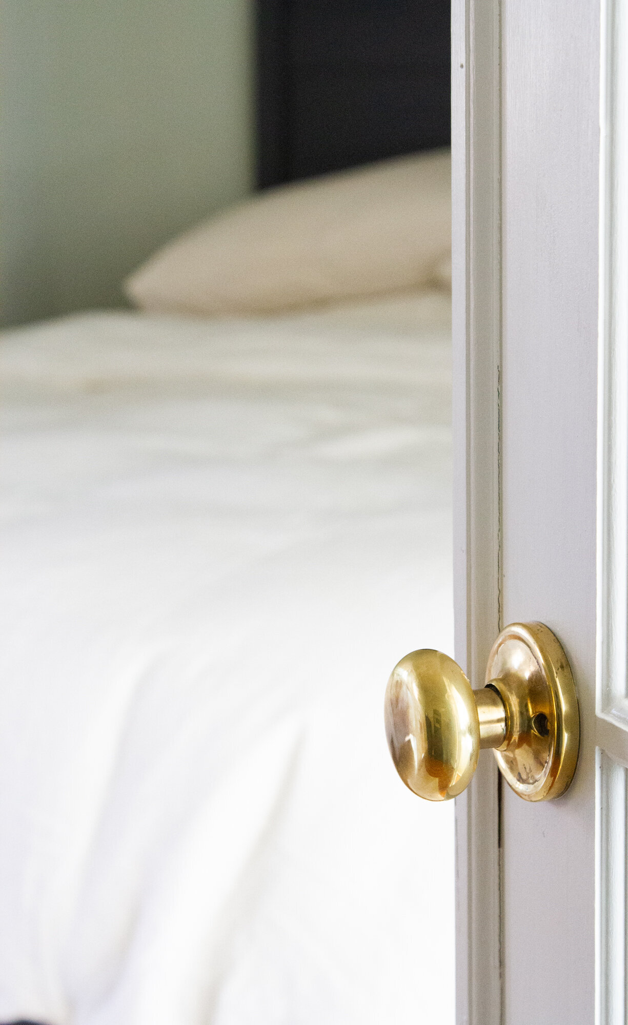 brass door knobs | reading my tea leaves